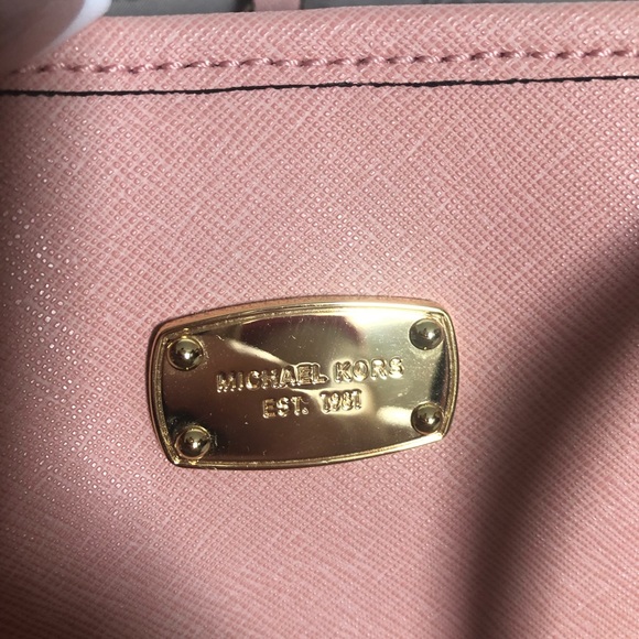 Michael Kors Jet Set LG Carryall Tote Leather - Picture 5 of 15